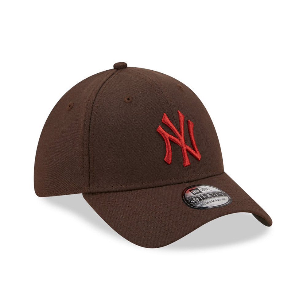 Cappello 39THIRTY Strech Fit New York Yankees League Essential Marrone scuro